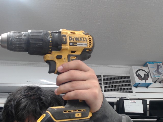 Hammer drill dewalt dcd778