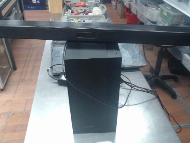 Barre de son avec sub pas de manette