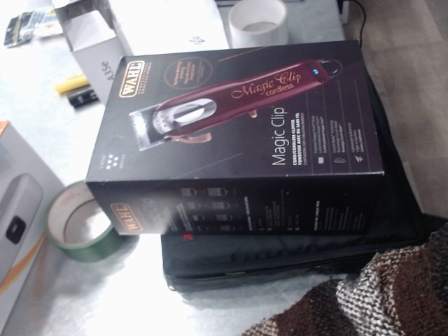 Tondeuse sans fil / boite