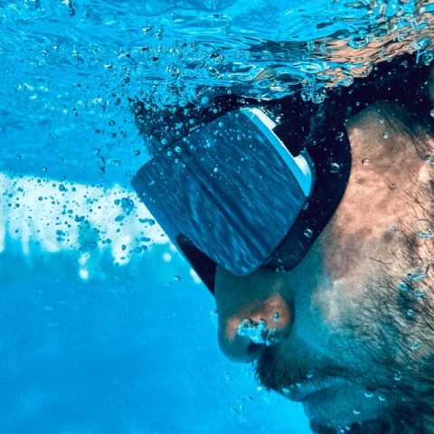 Frameless ultra light sunglasses