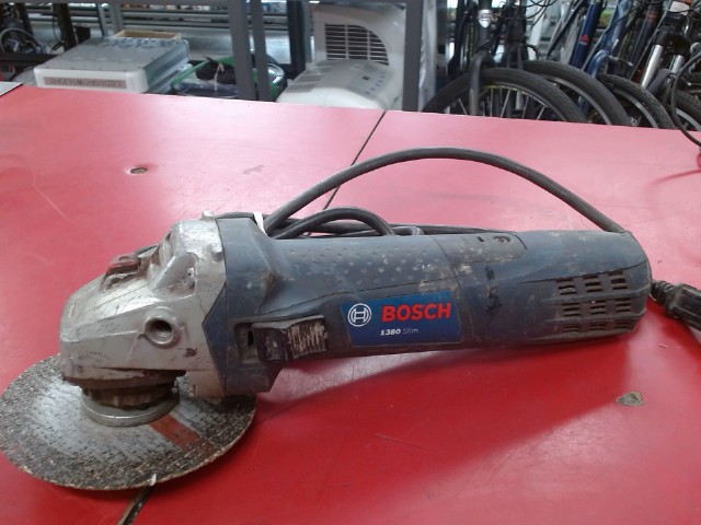 Grinder bosch electrique pas d'acc