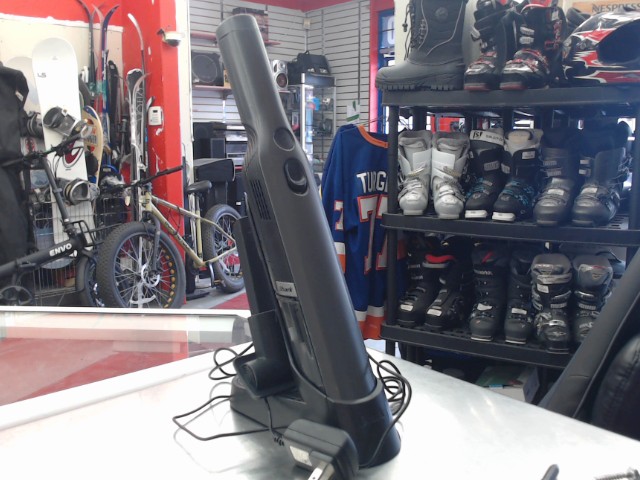 Aspirateur pour voiture