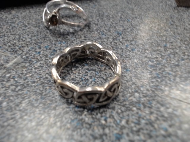 Bague en argent design de torsade