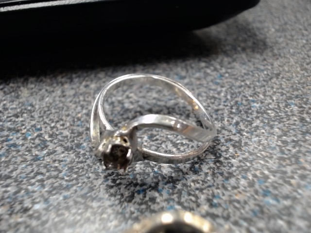 Bague en argent design de chat