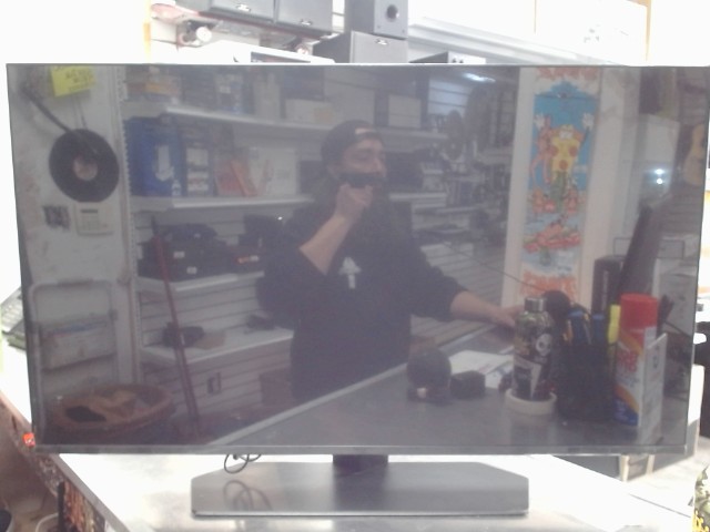 Tv samsung 43 pouces android tv plus