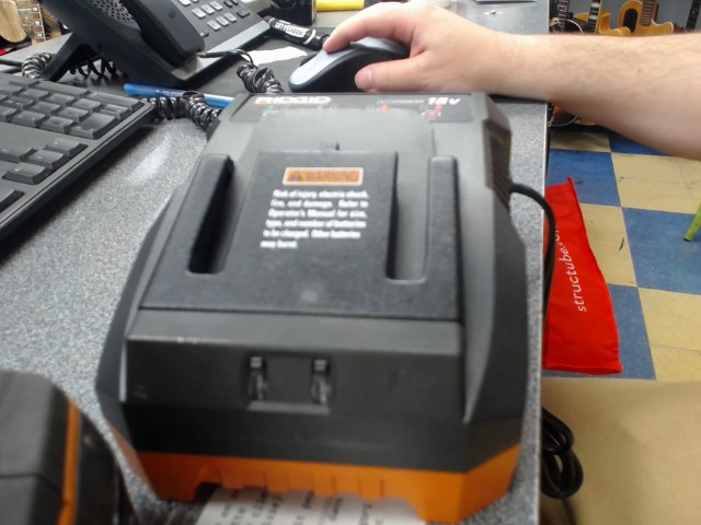 Chargeur batterie ridgid