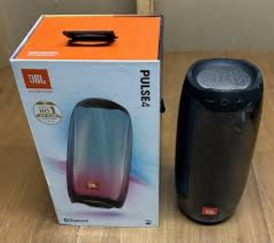 Speaker jbl dans boite