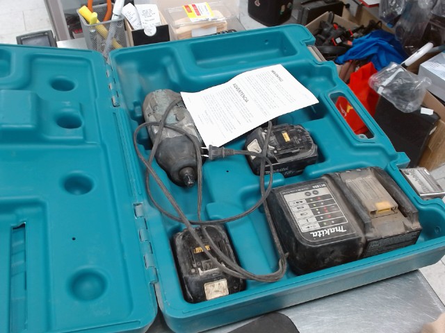 Impact wrench avec 2 batt et chargeur