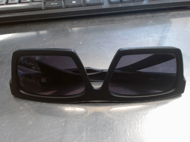 Lunette polarise prada