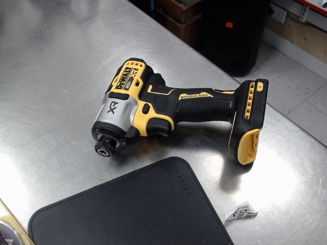 Impact driver dewalt