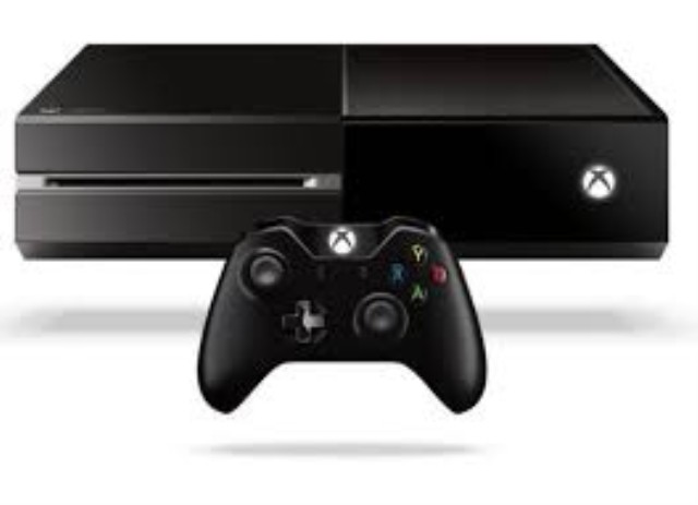Console xbox one noire, acc, manette