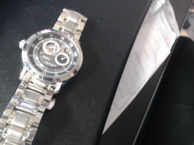 Montre bulova heart automtic