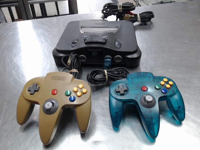 Console n64 avec 2 manettes et cables