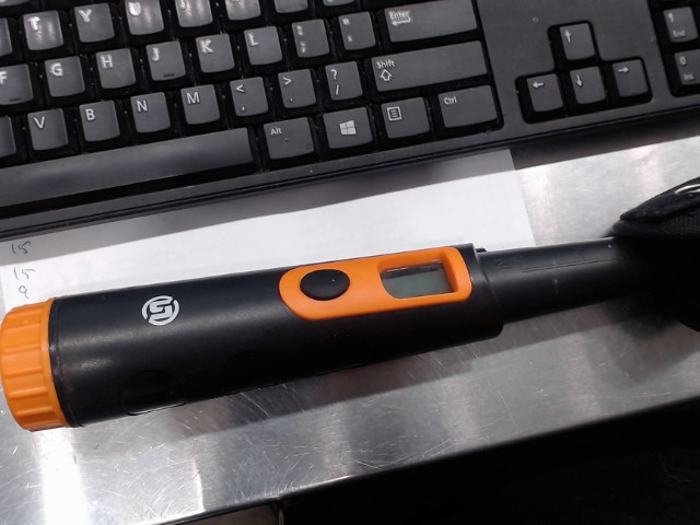 Petit detecteur metal