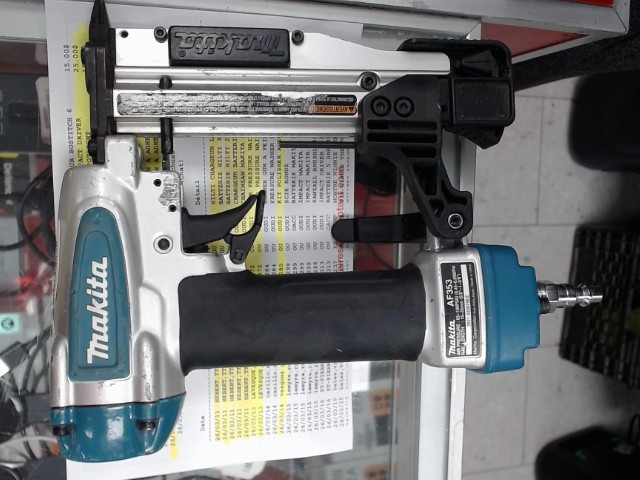 Air pressure nailer