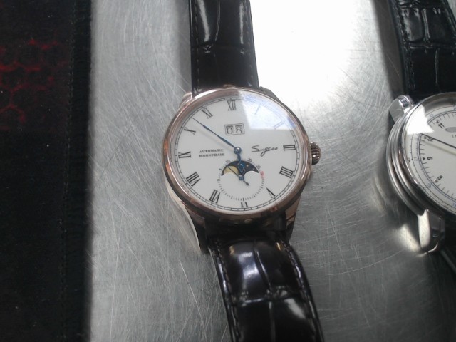 Montre en or rose sugess avec bracelet b