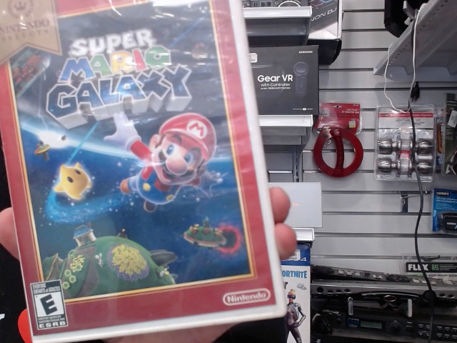 Super mario galaxy