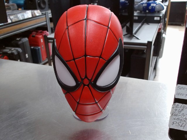 Lampe figurine spyderman