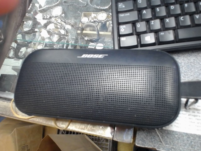 Speaker bluetooth noire