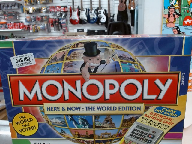 Monopoly here and now world edition