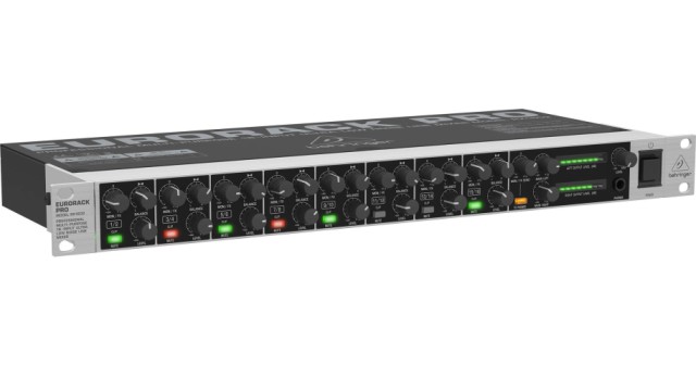 Stereo line mixer rack mount