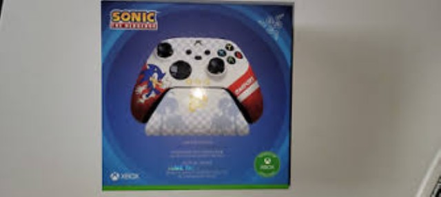 Manette xbox sonic neuf dans boite