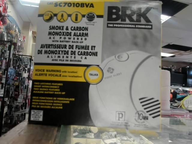 Smoke & carbon monoxide detector