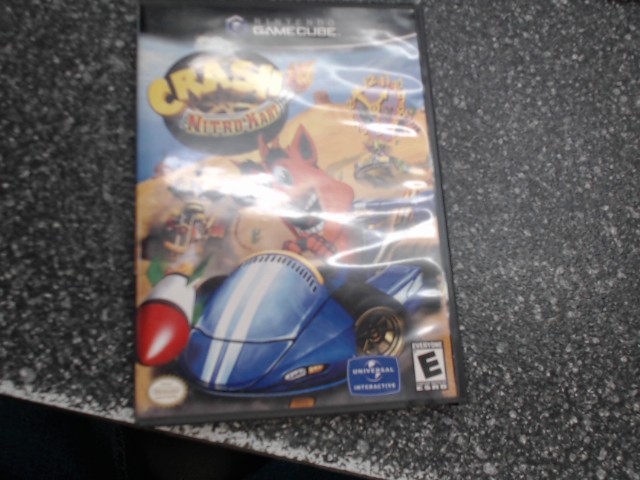 Crash nitro kart