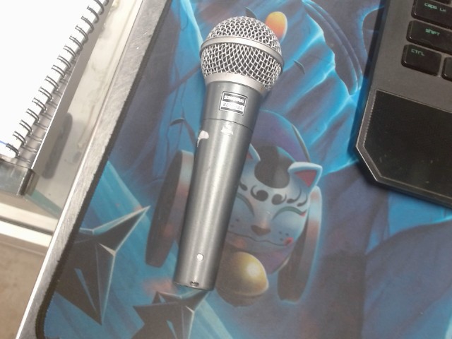 Micro shure beta 58a