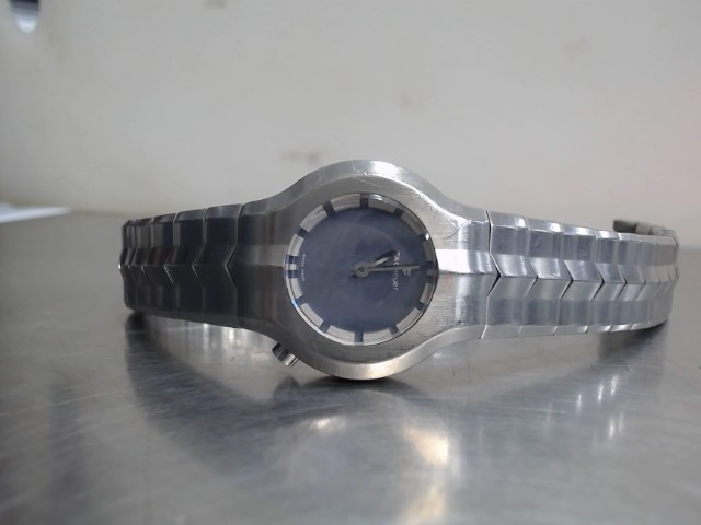 Montre femme stainless