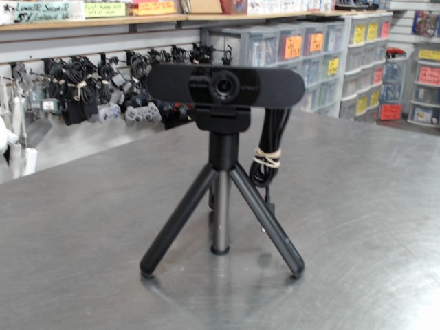 Web cam+stand int�grer