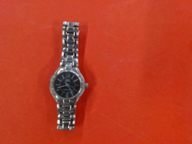 Montre achete ici q&q quartz