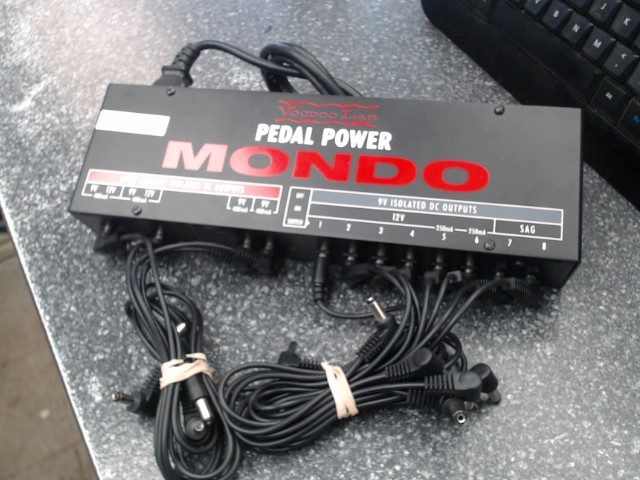 Voodoo lab pedal power mondo