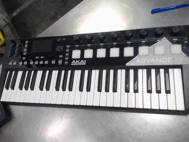 Akai professional production controller