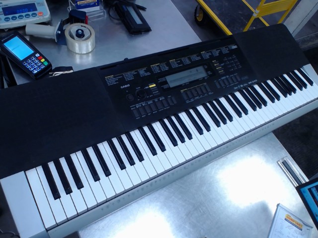 Keyboard/synth+fils