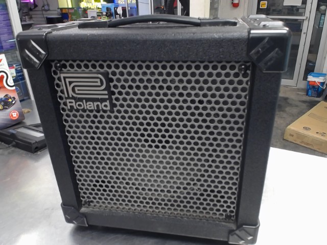 Ampli roland cube-20x