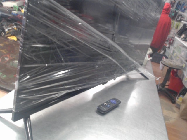 Tv 42 pouce roku +man