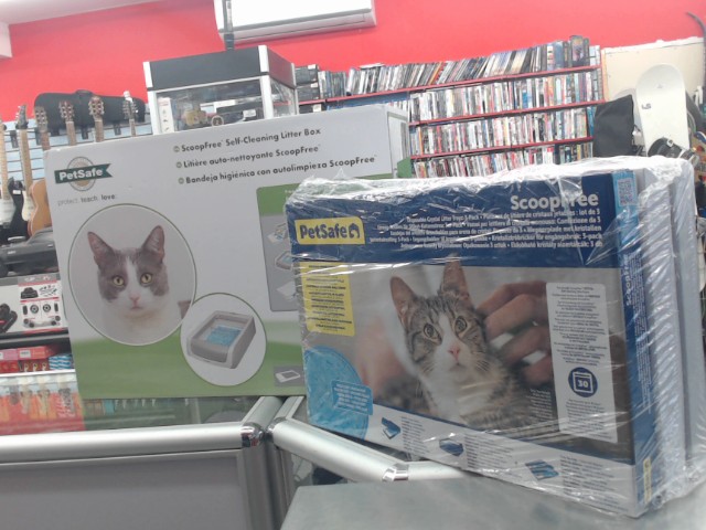 Litiere automatique neuf + 3 recharge