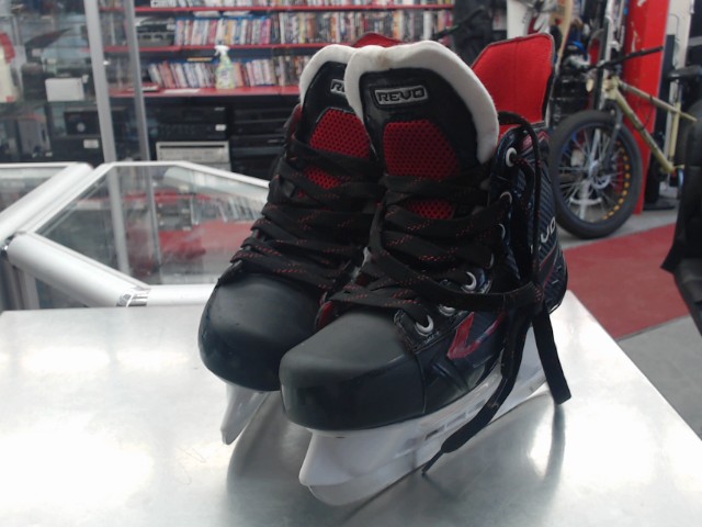Patin a glace taille 6 homme noir et red