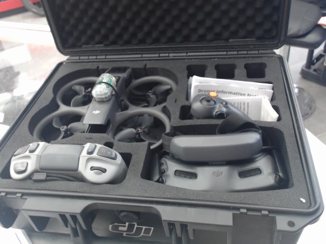 Drone dji avata 2 avec acc et manette