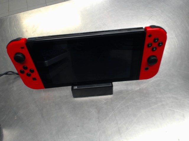 Console nintendo switch + acc