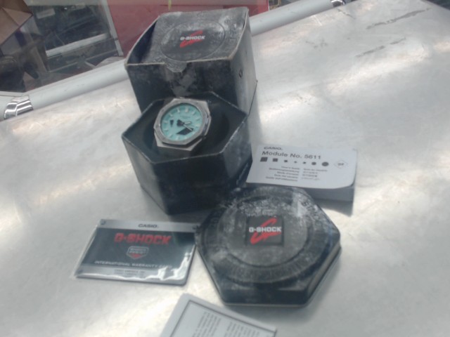 Montre custom tiffany g-shock av bte