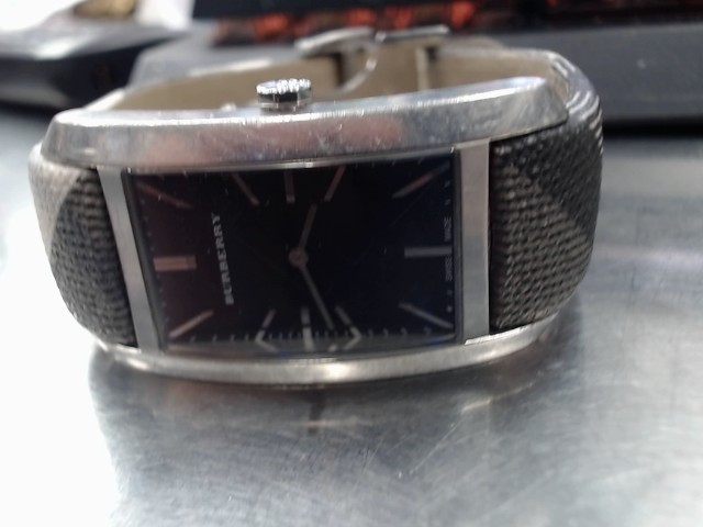 Burberry montre bu9405