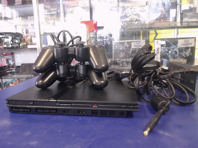 Console + 2 manettes et cablage