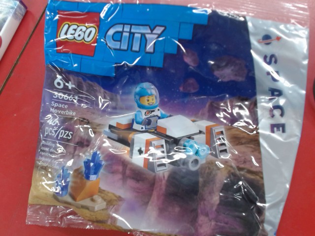 Lego city space hoverbike 46 pcs