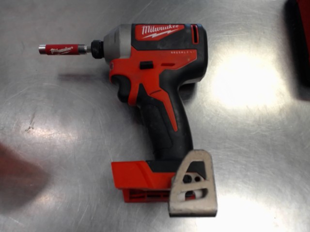 Impact driver milwaukee
