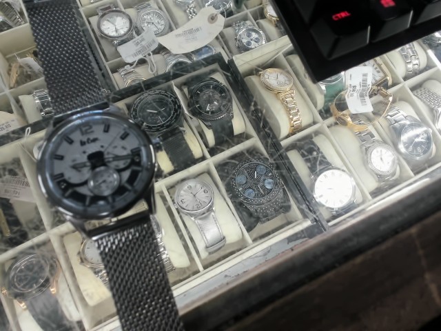 Montre chrono bleu et blanc quartz