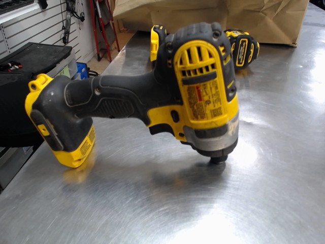 Drill impact 20v no batt