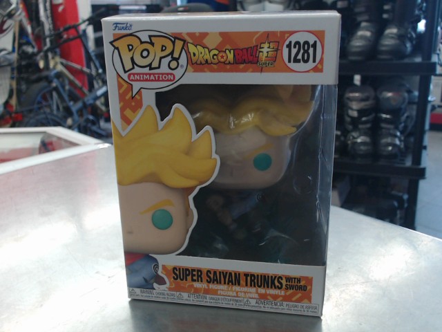 Super saiyan trunks with sword vf