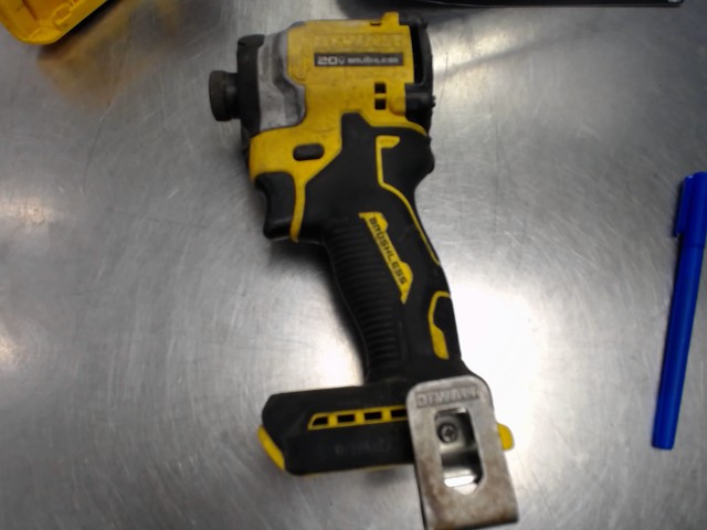 Impact driver dewalt